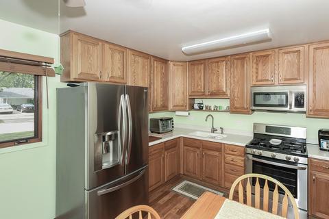 505 Aberdeen St, Hoffman Estates, IL 60169 photo 7