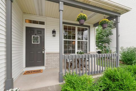 5754 Lake Pointe Dr, Plainfield, IL 60586 photo 3