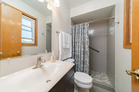 8012 W 83rd St, Bridgeview, IL 60455 photo 14