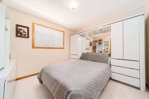 8012 W 83rd St, Bridgeview, IL 60455 photo 9