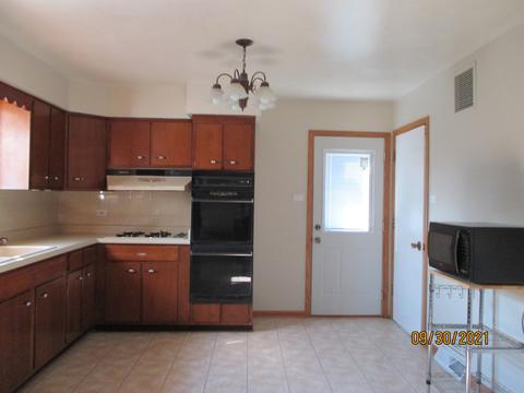 15213 Ridgeway Ave, Midlothian, IL 60445 photo 4