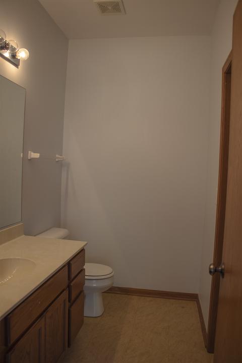 2801 Sarah Ct, Plano, IL 60545 photo 18