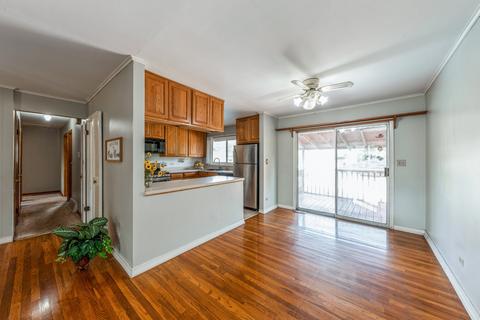 1044 Kenilworth Dr, Wheeling, IL 60090 photo 6