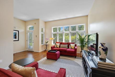 316 E 18th St, Chicago, IL 60616 photo 14