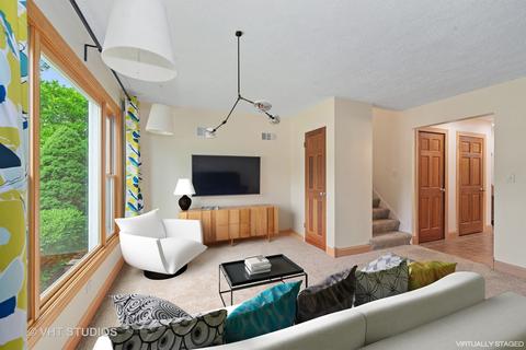 965 S Spring Rd, Elmhurst, IL 60126 photo 3