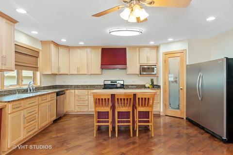 965 S Spring Rd, Elmhurst, IL 60126 photo 5