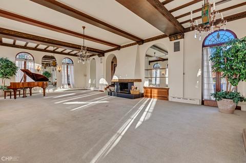 9155 S Pleasant Ave, Chicago, IL 60643 photo 9