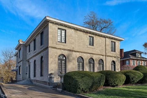 9155 S Pleasant Ave, Chicago, IL 60643 photo 3