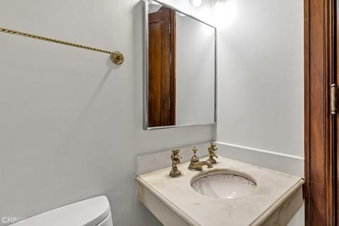 9155 S Pleasant Ave, Chicago, IL 60643 photo 13