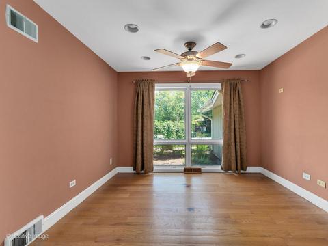 260 80th St, Willowbrook, IL 60527 photo 16