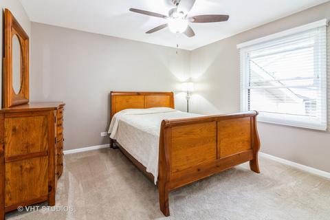 531 N Lyle Ave, Elgin, IL 60123 photo 14