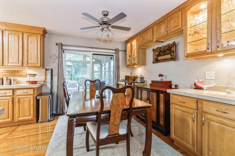 531 N Lyle Ave, Elgin, IL 60123 photo 8