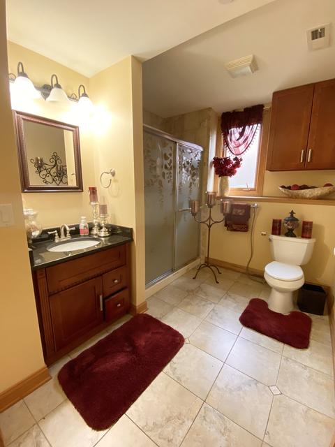 8409 S Thomas Ave, Bridgeview, IL 60455 photo 28