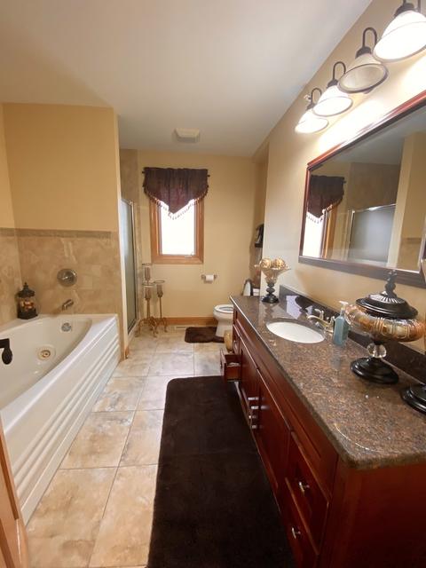 8409 S Thomas Ave, Bridgeview, IL 60455 photo 20