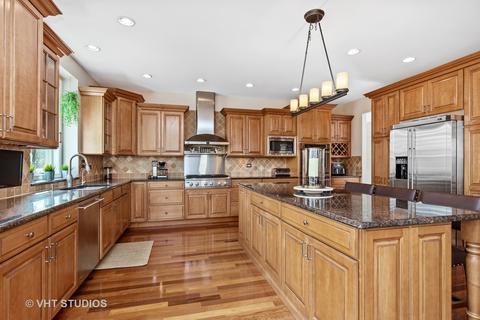 2227 Barrett Dr, Algonquin, IL 60102 photo 12