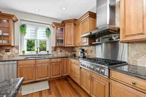 2227 Barrett Dr, Algonquin, IL 60102 photo 8