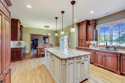 32 W631 Rochefort Ln, Wayne, IL 60184 photo 15