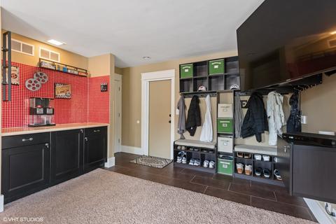 2037 Gladstone Dr, Wheaton, IL 60189 photo 22