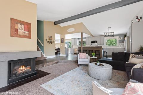2037 Gladstone Dr, Wheaton, IL 60189 photo 14