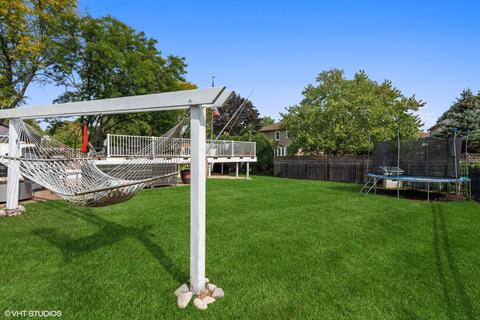 2037 Gladstone Dr, Wheaton, IL 60189 photo 7
