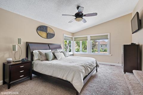 2037 Gladstone Dr, Wheaton, IL 60189 photo 26