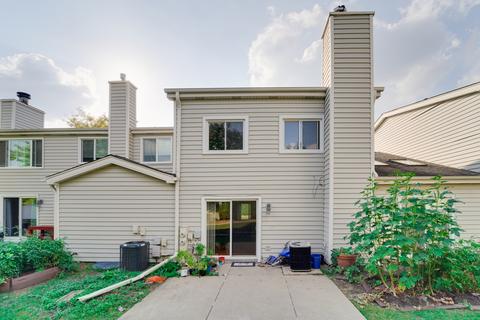 708 Scarborough Cir, Hoffman Estates, IL 60169 photo 21