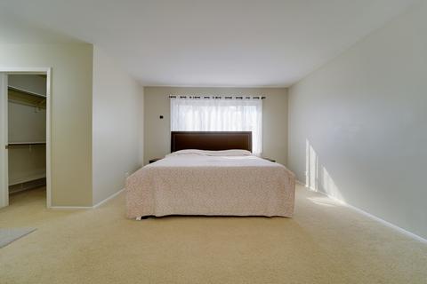 708 Scarborough Cir, Hoffman Estates, IL 60169 photo 18