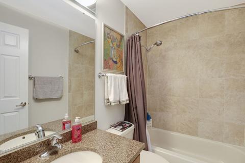 1400 Tulip Ct #A2, Wheeling, IL 60090 photo 11