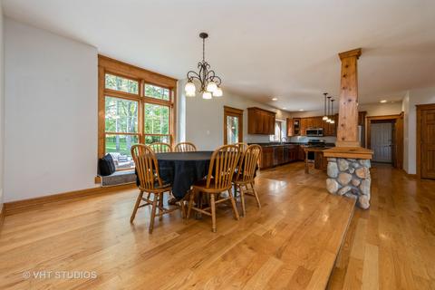 291 Bee Ct, Trout Valley, IL 60013 photo 10