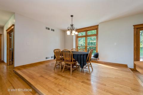 291 Bee Ct, Trout Valley, IL 60013 photo 9