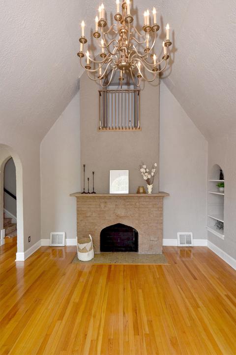 338 E May St, Elmhurst, IL 60126 photo 7