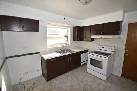 5318 S 73rd Ave, Summit, IL 60501 photo 8