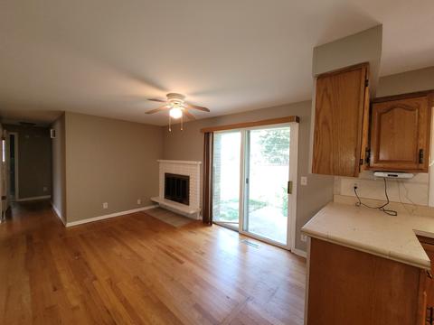 306 Hillcrest Dr, Algonquin, IL 60102 photo 8