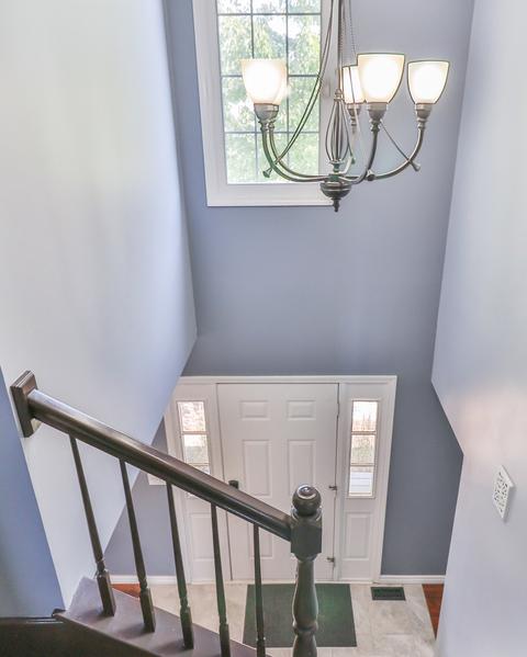130 Barnes Rd, Elgin, IL 60124 photo 30