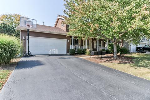 130 Barnes Rd, Elgin, IL 60124 photo 2