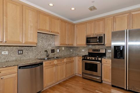 640 Mchenry Rd #407, Wheeling, IL 60090 photo 5