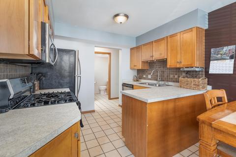 3493 Willowview Ct, Aurora, IL 60504 photo 8