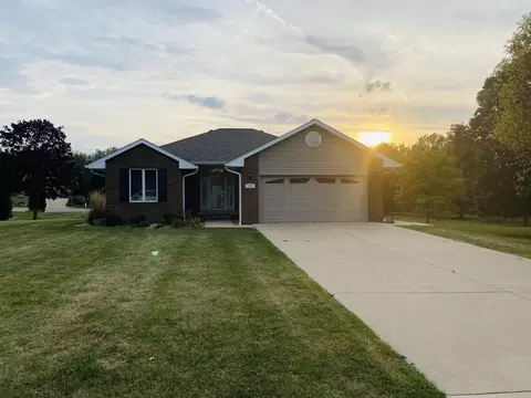 130 Via Savoy, Mark, IL 61340 photo 1