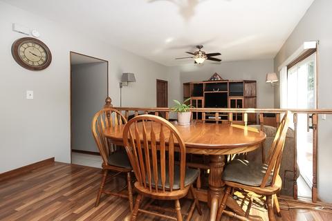 428 E Chippendale Dr, Bartlett, IL 60103 photo 9