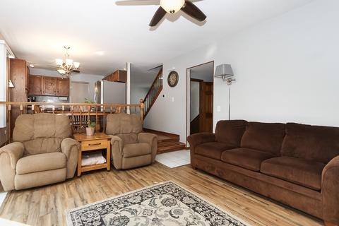428 E Chippendale Dr, Bartlett, IL 60103 photo 11