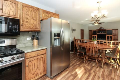 428 E Chippendale Dr, Bartlett, IL 60103 photo 8