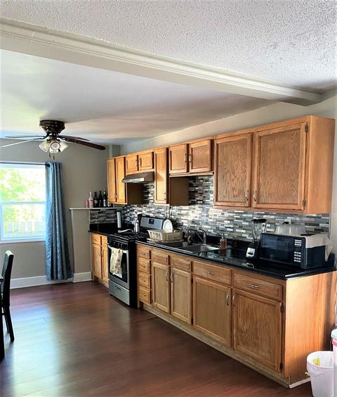 409 North St, Elgin, IL 60120 photo 7