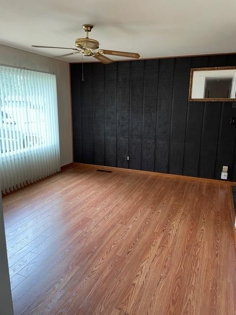 349 S Hillcrest Ave, Kankakee, IL 60901 photo 3