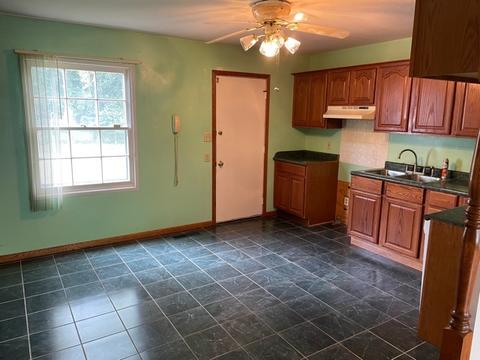 349 S Hillcrest Ave, Kankakee, IL 60901 photo 6
