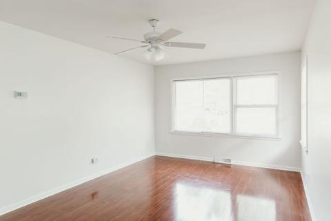 2331 W 157th Pl, Markham, IL 60426 photo 4