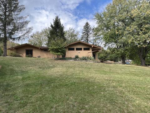 2808 N Baycliff Dr, Mchenry, IL 60050 photo 6