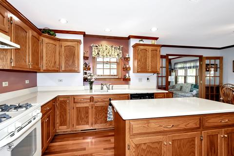1737 185th St, Lansing, IL 60438 photo 7