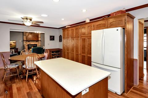 1737 185th St, Lansing, IL 60438 photo 8