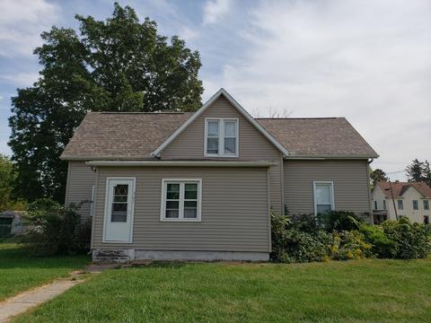 307 S Main St, Arrowsmith, IL 61722 photo 1