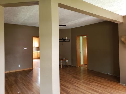 307 S Main St, Arrowsmith, IL 61722 photo 8